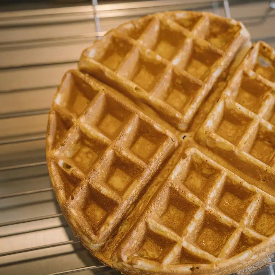 Krampouz Commercial Round Waffle Maker, Cast Iron Plates